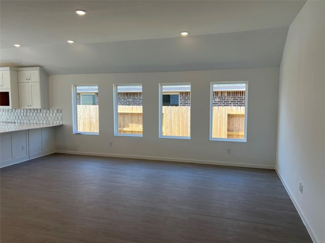 2142 Mosaic Valley, Angleton, TX, 77515