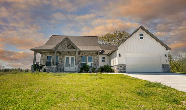 925 Buffalo Trail, Angleton, TX, 77515