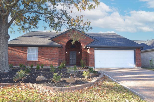 16002 Constitution, Friendswood, TX, 77546