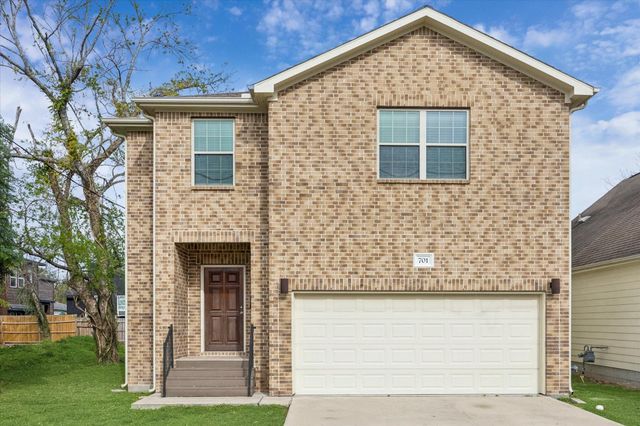 701 40th, Houston, TX, 77022
