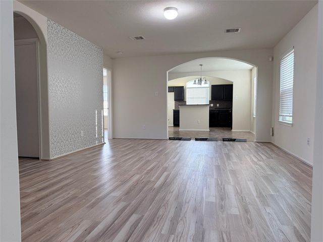  2819 Back Bay Brook Trl, Houston, TX 77045