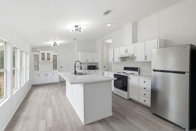 816 Buckhorn Ln, Magnolia, TX, 77354