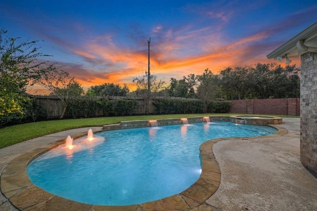  5906 Nine Mile Ln, Missouri City, TX 77459