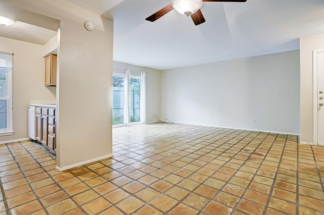 305 Avondale, Houston, TX, 77006