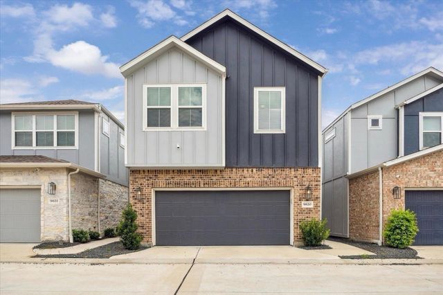 9820 Rugged Oaks, Houston, TX 77080