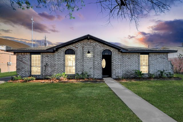 8011 La Roche, Houston, TX, 77036