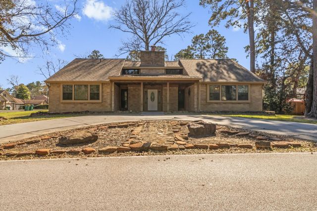 306 Rolling Hills, Conroe, TX, 77304