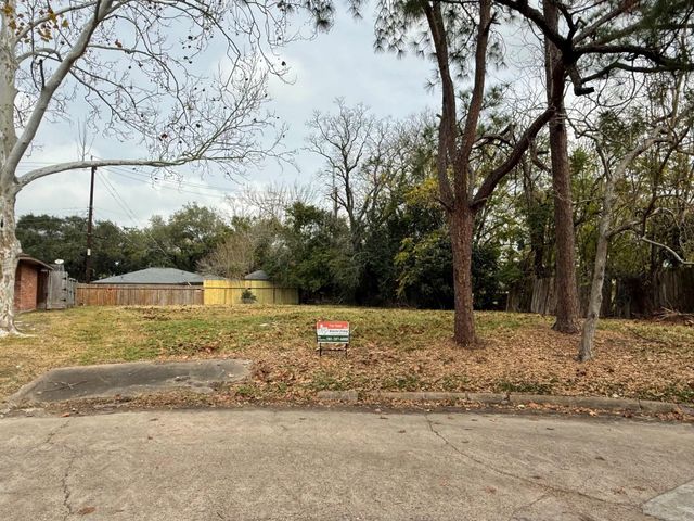 5502 Grape, Houston, TX, 77096
