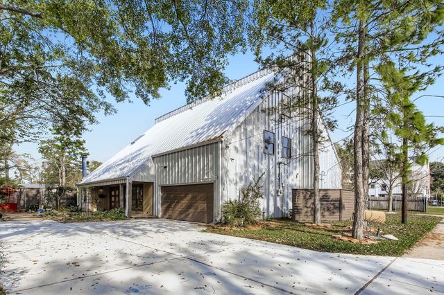 826 Fisher, Houston, TX, 77018