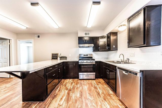 123 Carroll, La Porte, TX, 77571