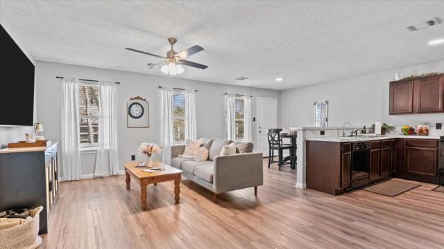 3975 Sam Houston, Willis, TX, 77378