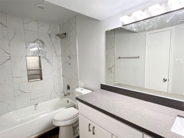 2121 Hepburn, Houston, TX, 77054