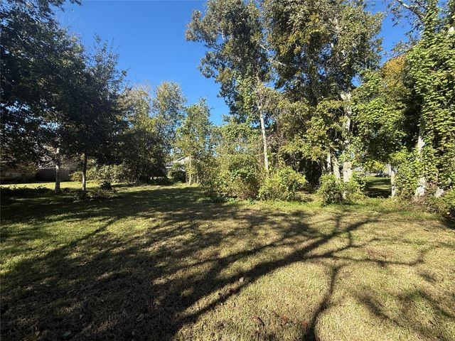 2123/2107 Main, Danbury, TX, 77534