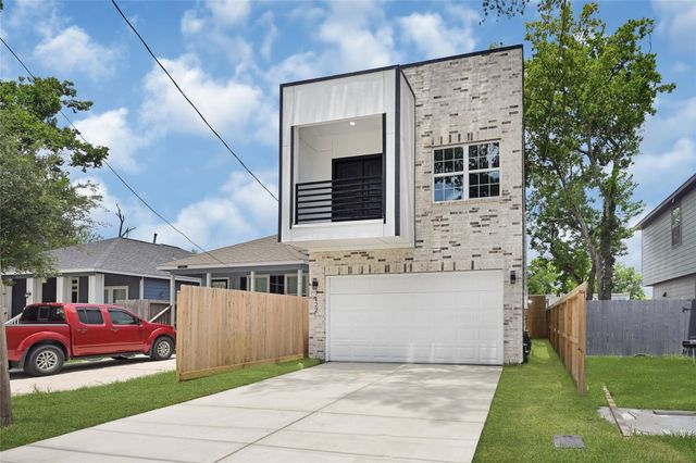 7922 Sealey, Houston, TX, 77088