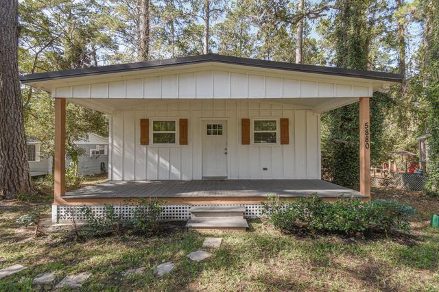 5880 BEECH, Montgomery, TX, 77316