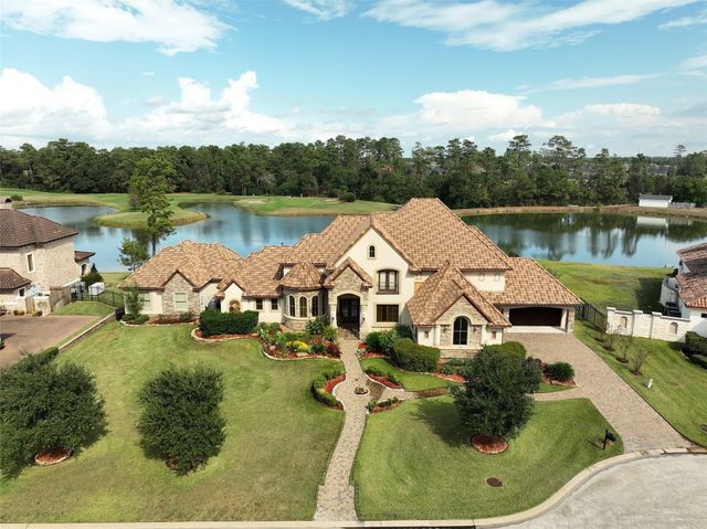  22 Post Shadow Estate Dr, Spring, TX 77389