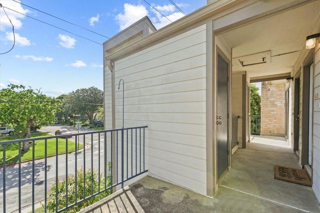 7144 Holiday, Galveston, TX, 77550