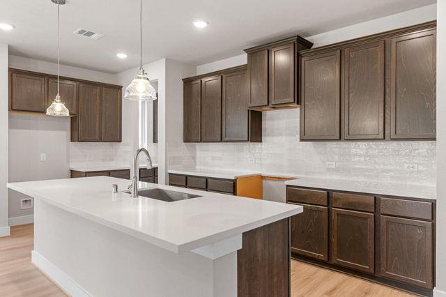 4546 Blue Mountain Laurel St, Pinehurst, TX 77362 - HAR.com