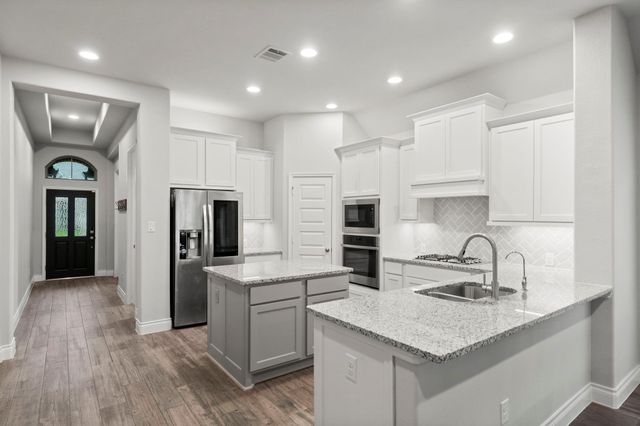  19838 Blue Roan Dr, Tomball, TX 77377