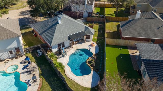  17707 Scrub Oak Ct, Richmond, TX 77407
