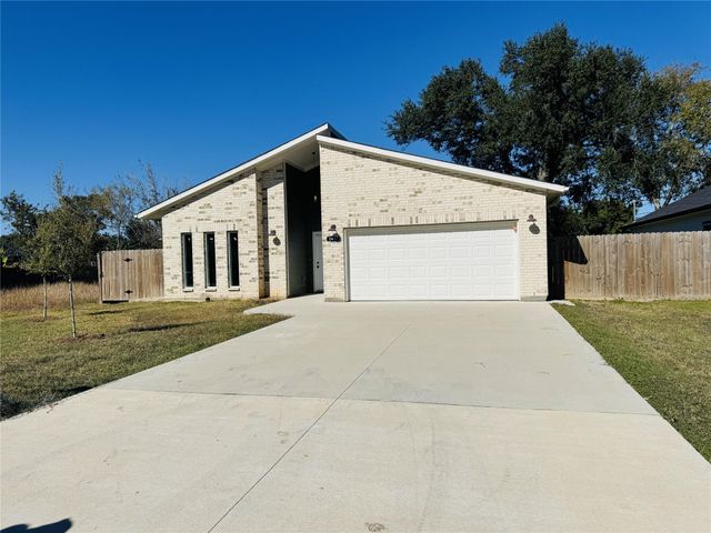 8437 Winthrop, Houston, TX, 77075