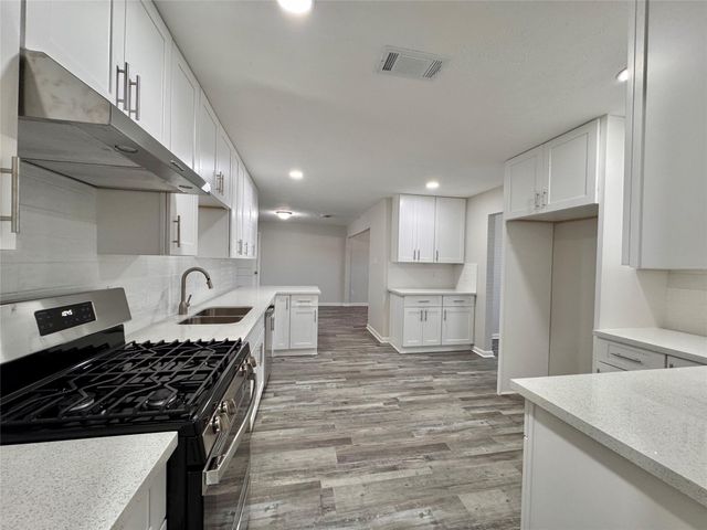 5115 Hialeah, Houston, TX, 77092