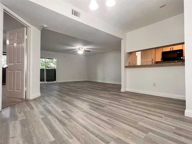 3005 Walnut Bend, Houston, TX, 77042