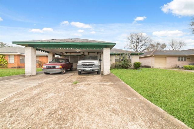 8755 Cowart, Houston, TX, 77029