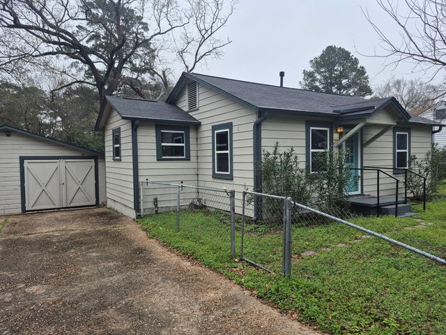 1017 Hazel, Huntsville, TX, 77320