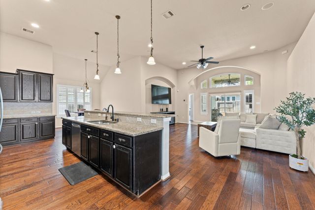 13811 Birney Point, Houston, TX, 77044