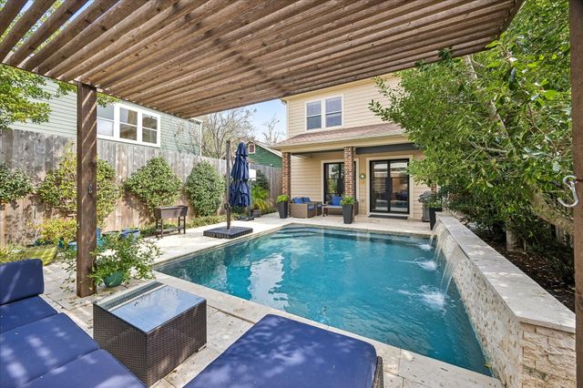 925 Waverly St B — Houston Heights