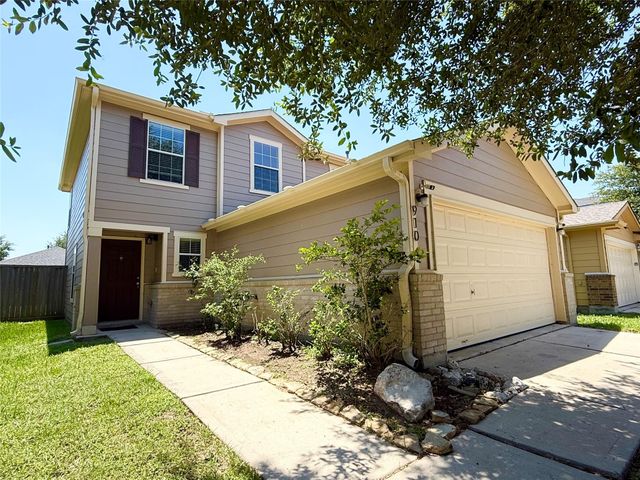  910 Staffordale Manor Ln, Houston, TX 77047