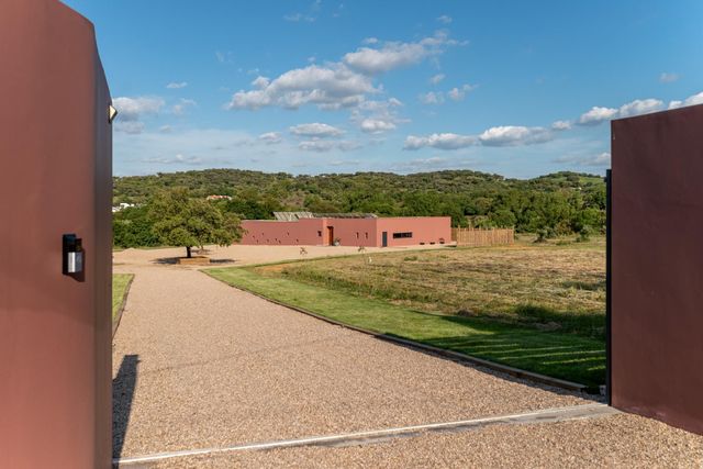 S Sao Domingos Rue, Montemor-O-Novo,  Alentejo