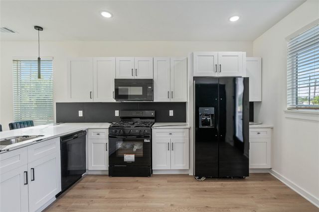 3522 Mansfield Building C, Houston, TX, 77091