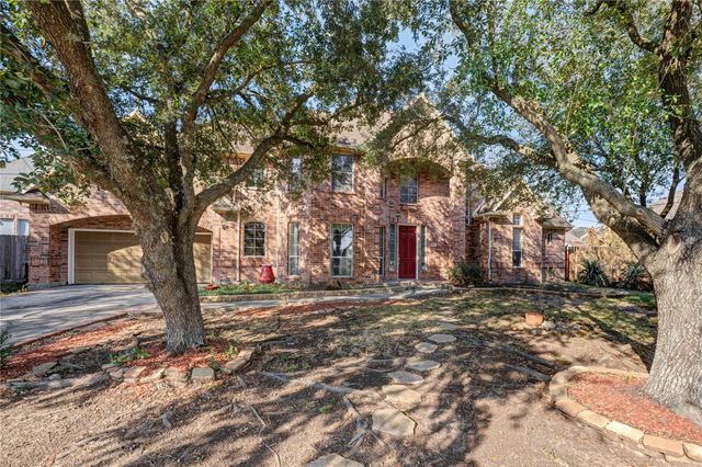  4015 England Ct E, Houston, TX 77021