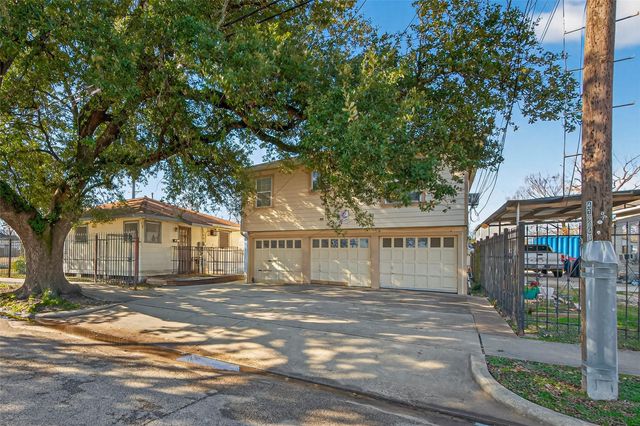2005 Common, Houston, TX, 77009