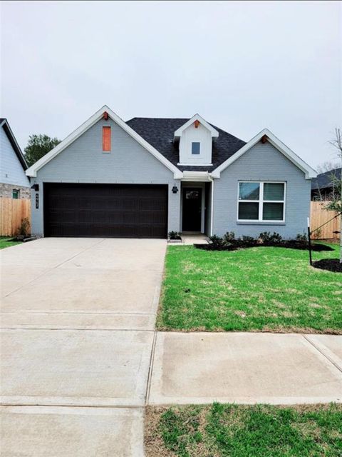 4947 Natchez, Arcola, TX, 77545