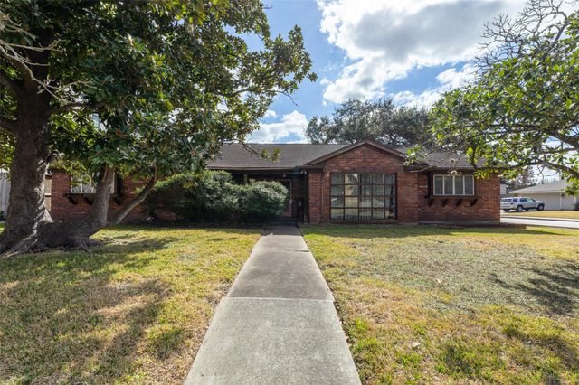 3647 Aberdeen, Houston, TX, 77025