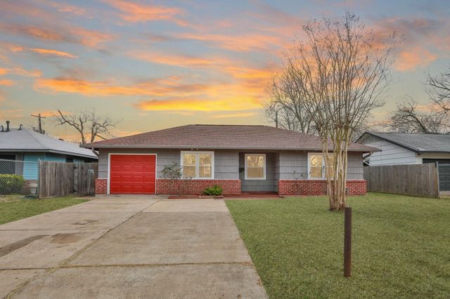 9211 Vinearbor, Houston, TX, 77033