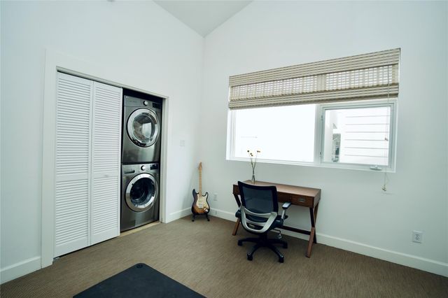 1820 Southmore Blvd C