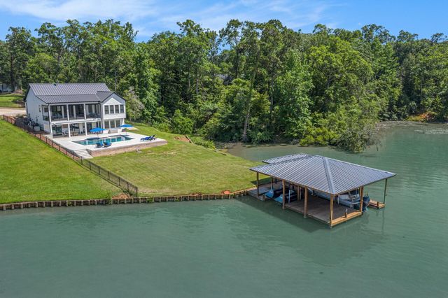 111 Seagull, Point Blank, TX, 77364