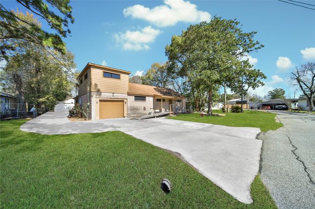 119 Pecan, Baytown, TX, 77520