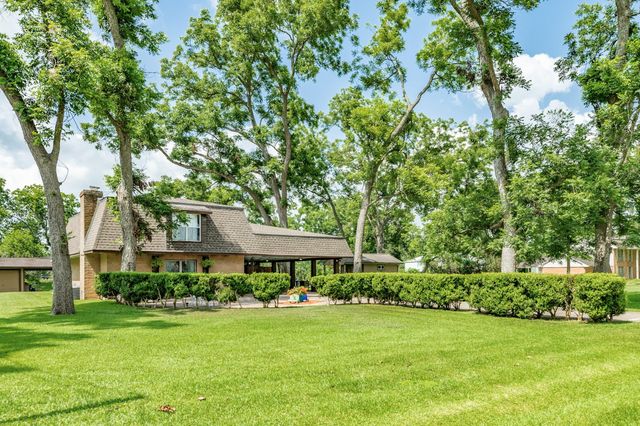 349 Pecan Estates