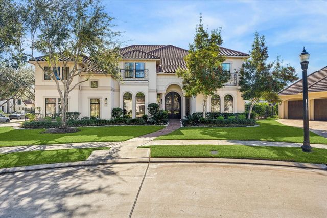  61 Open Sands Ct, Sugar Land, TX 77479
