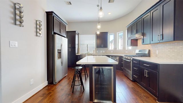711 Schwartz, Houston, TX 77020