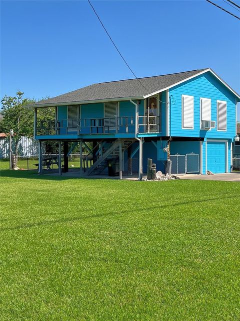 215 12th, San Leon, TX, 77539
