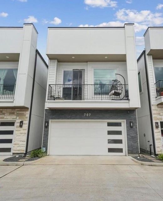 707 Apogee, Houston, TX, 77022