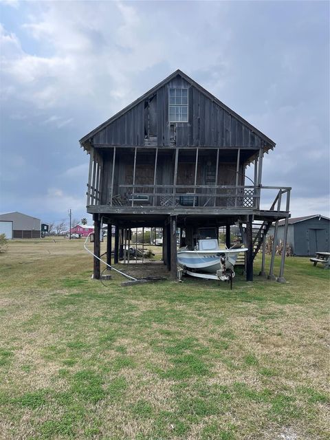 302 Flamingo, Sargent, TX, 77414
