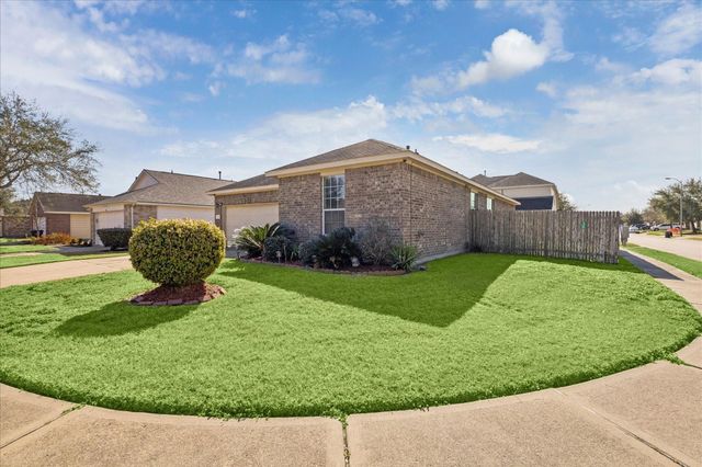 206 Volute, Rosharon, TX, 77583