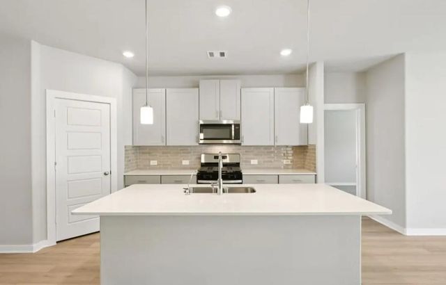 8307 Rio Spring, Baytown, TX, 77523